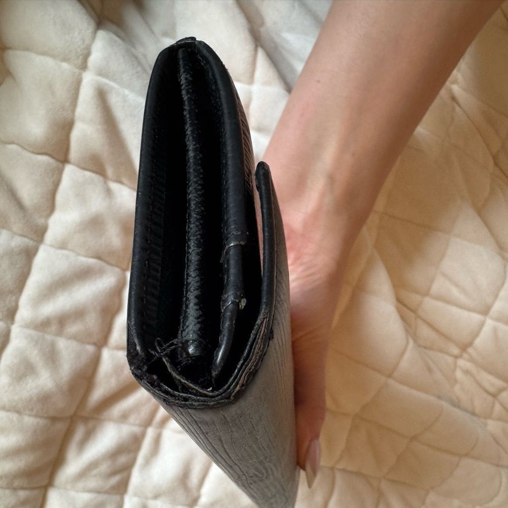 Louis Vuitton Black Epi Leather Long Wallet - Picture 9 of 10